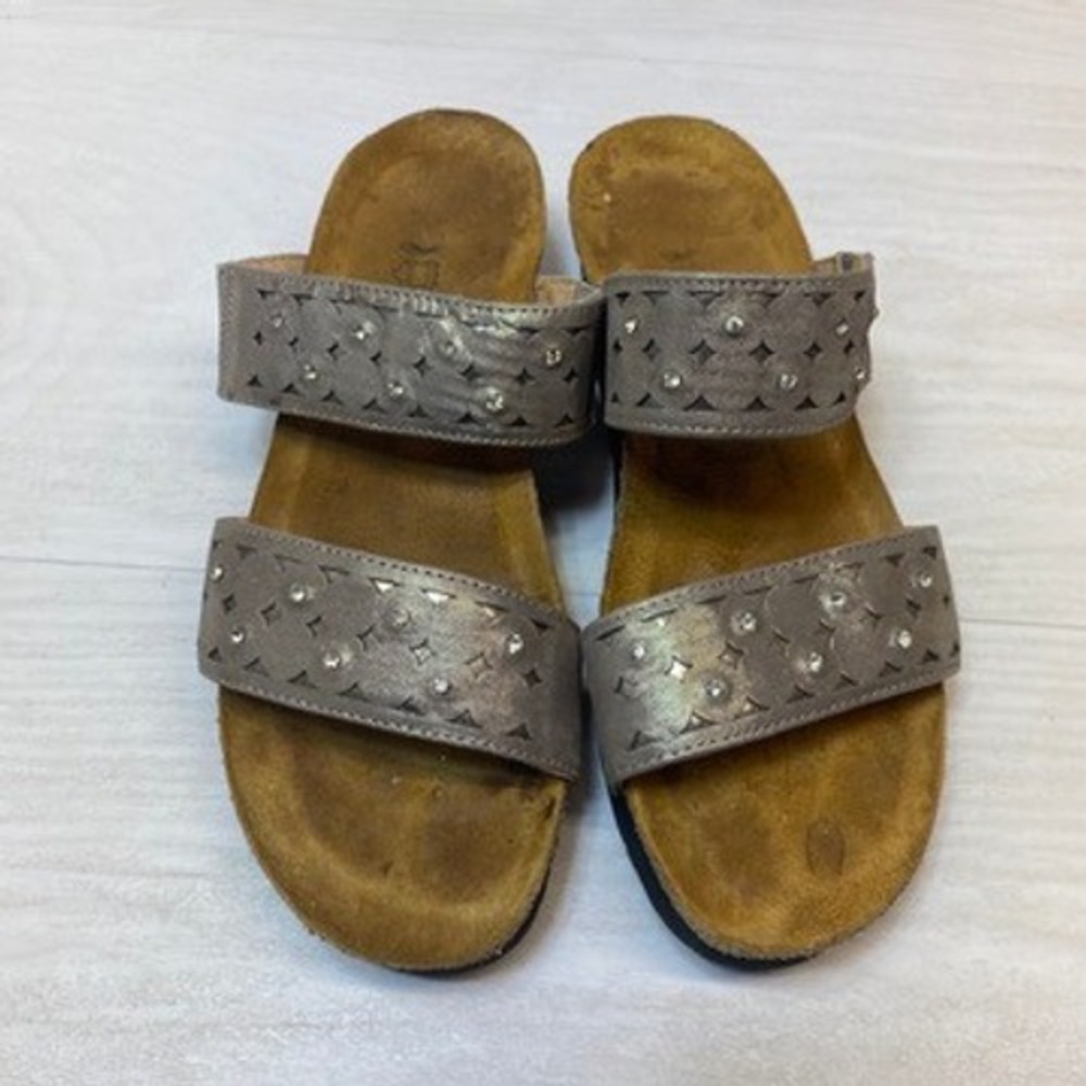 Naot Women 7 38 Slide Sandals Platform Wedge Metallic Gray Leather Rhinestone